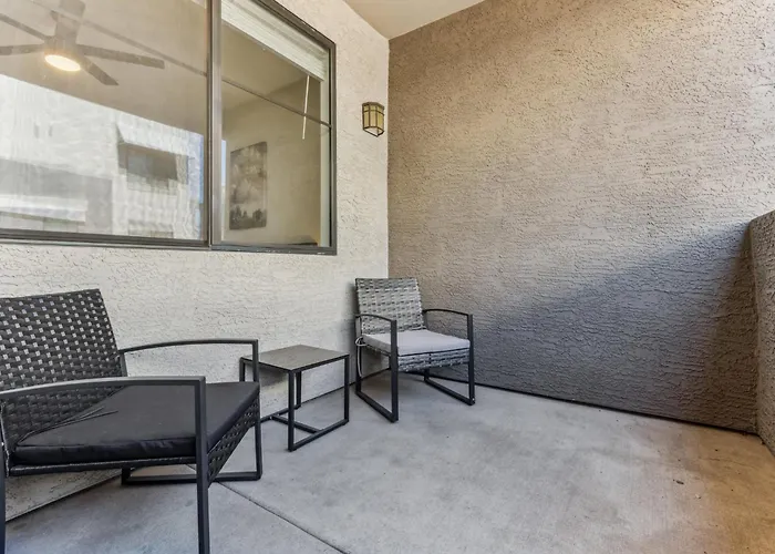 Cozysuites - Westgate With Pool 02